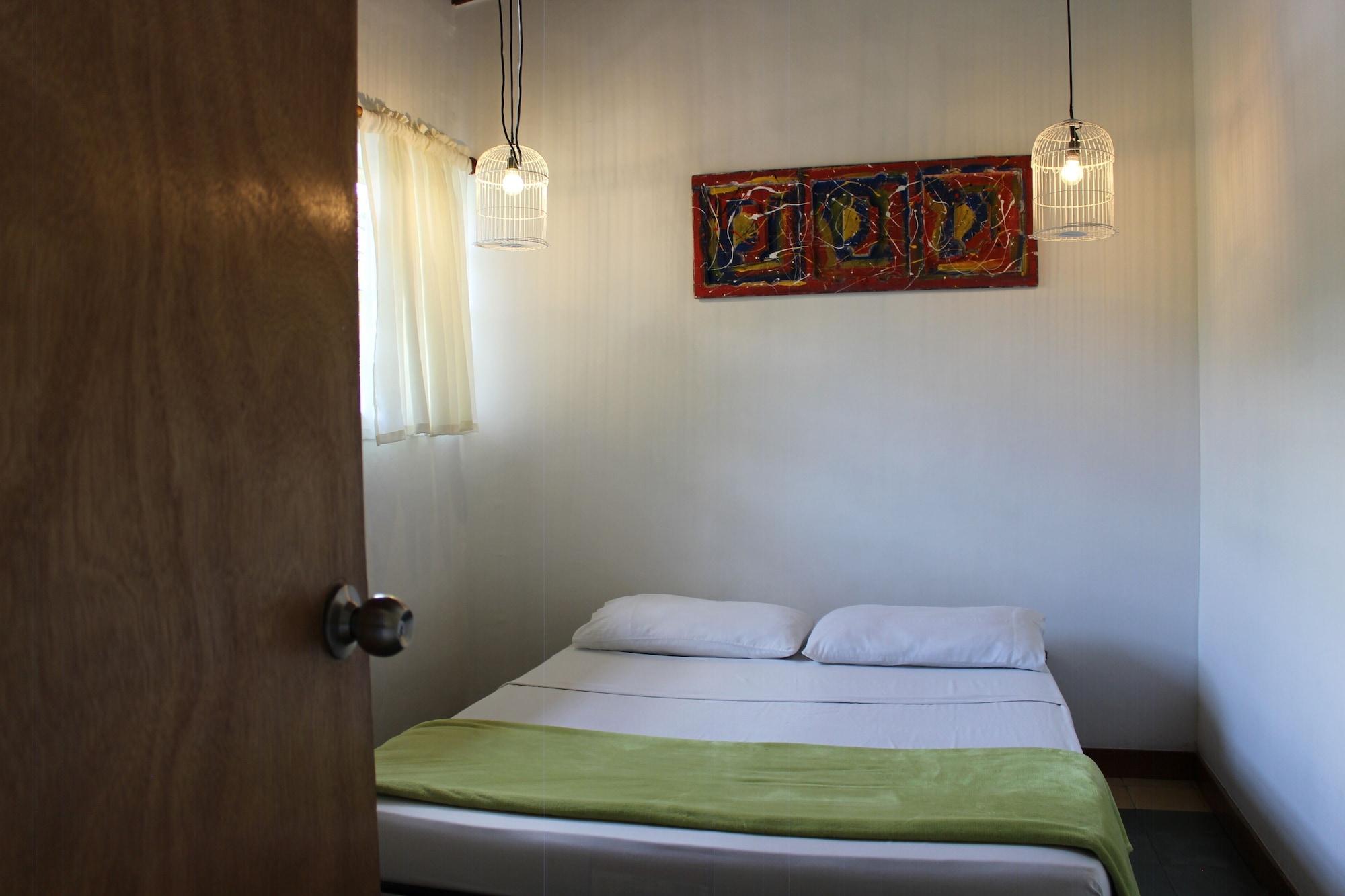 Hostal Casa Estacion Medellín Buitenkant foto