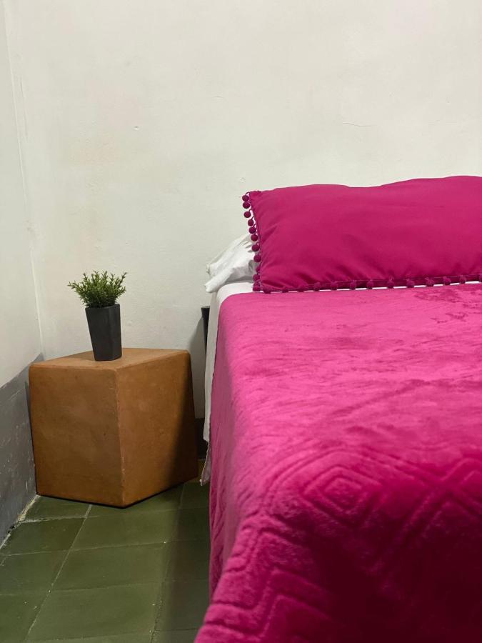 Hostal Casa Estacion Medellín Buitenkant foto
