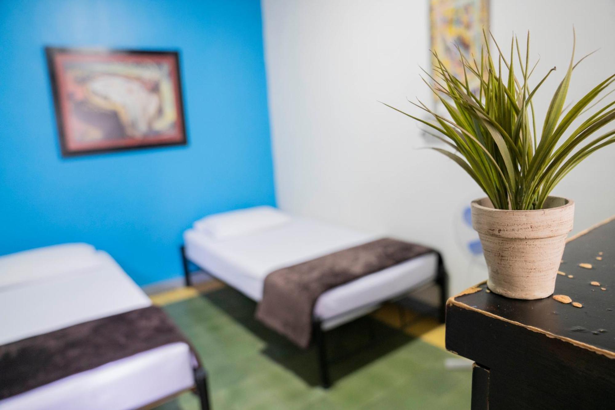 Hostal Casa Estacion Medellín Buitenkant foto